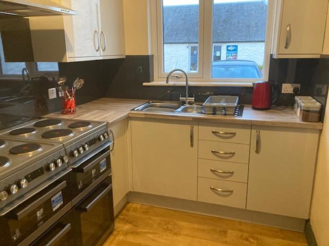 Great Glen Hostel Spean Bridge Buitenkant foto