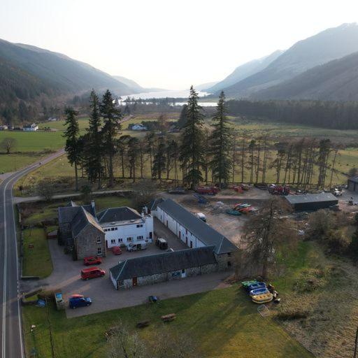 Great Glen Hostel Spean Bridge Buitenkant foto