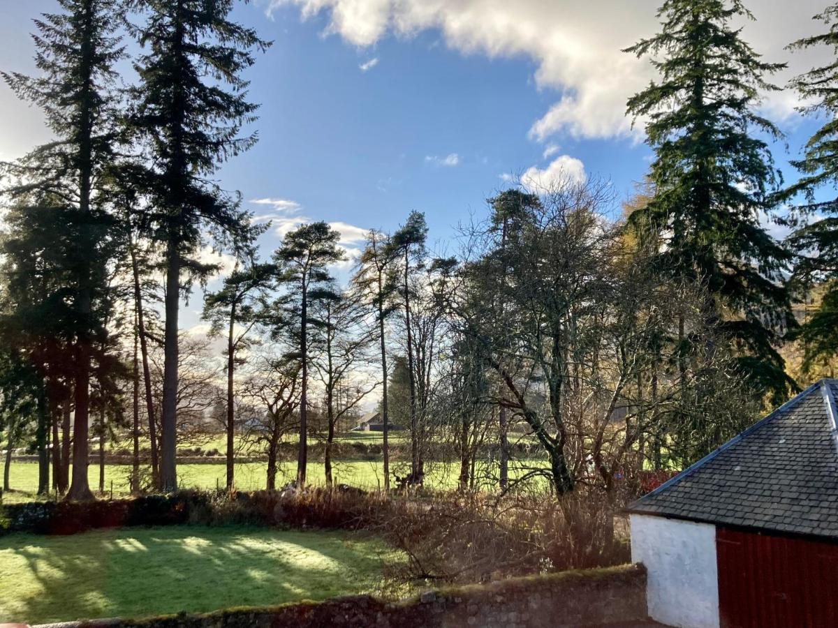 Great Glen Hostel Spean Bridge Buitenkant foto