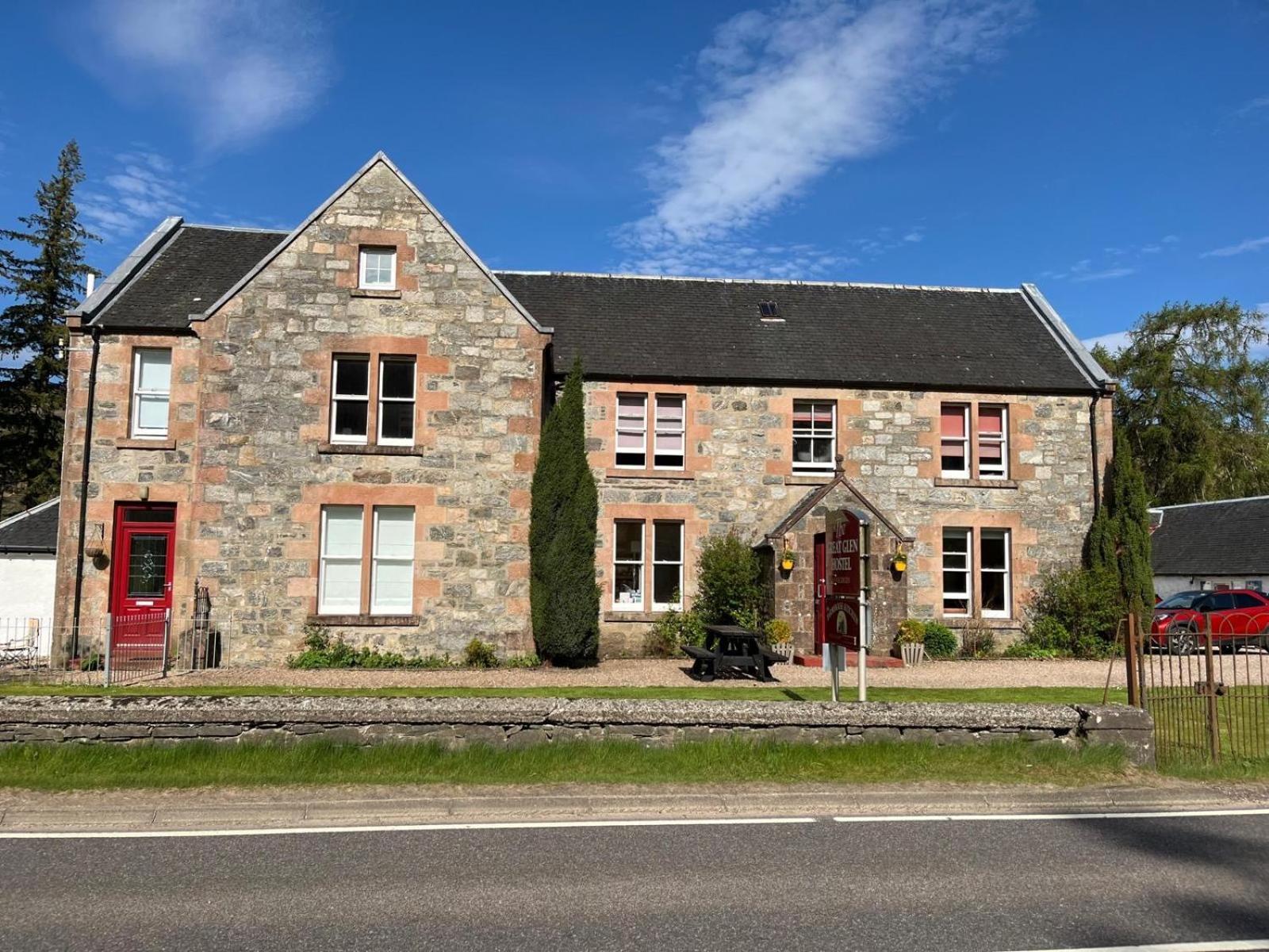 Great Glen Hostel Spean Bridge Buitenkant foto