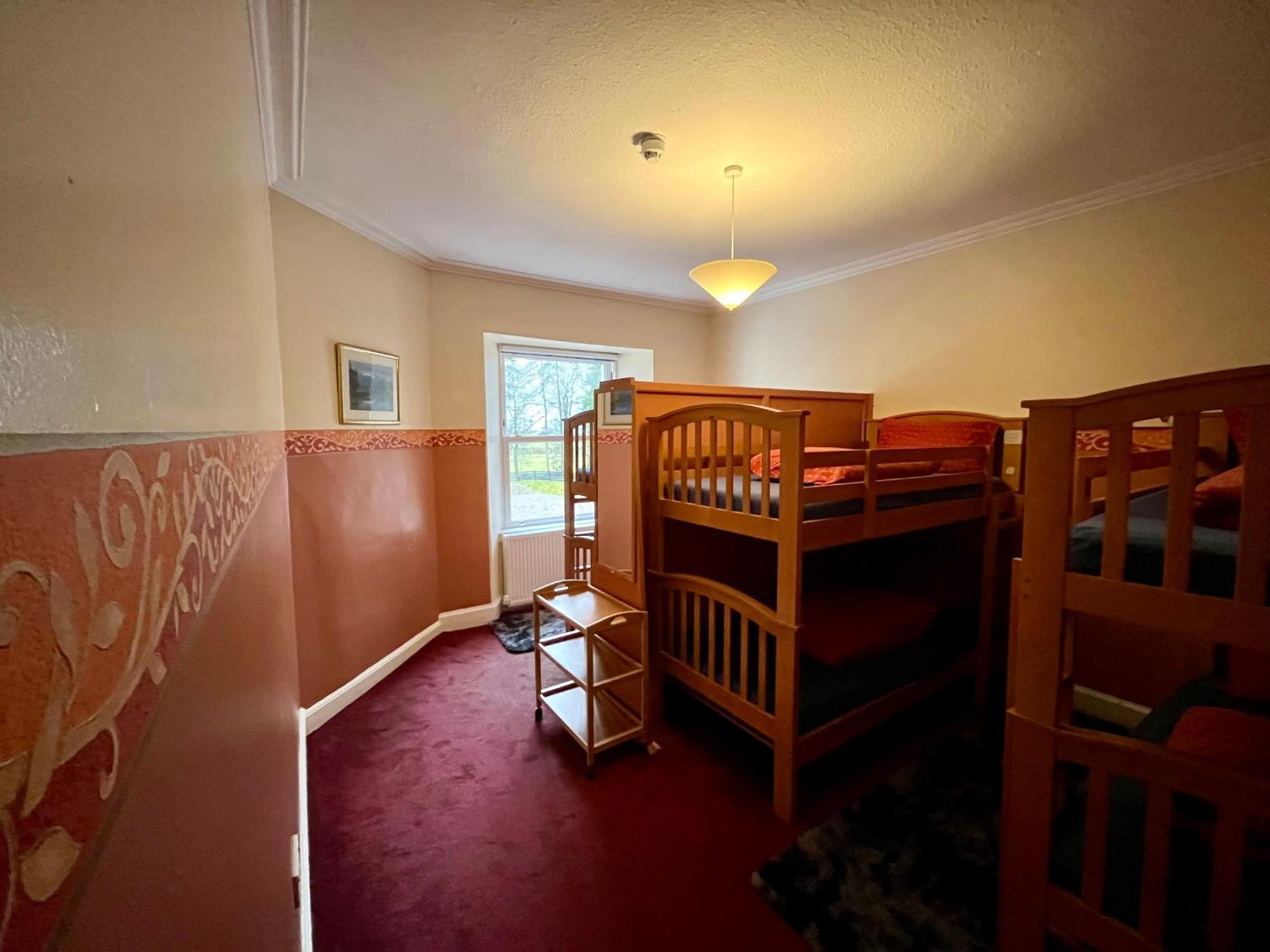 Great Glen Hostel Spean Bridge Buitenkant foto