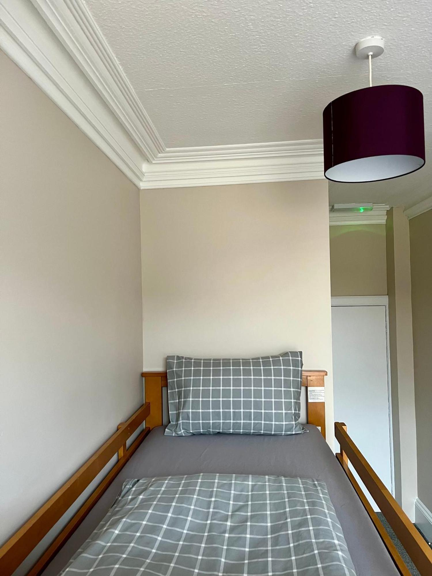 Great Glen Hostel Spean Bridge Buitenkant foto
