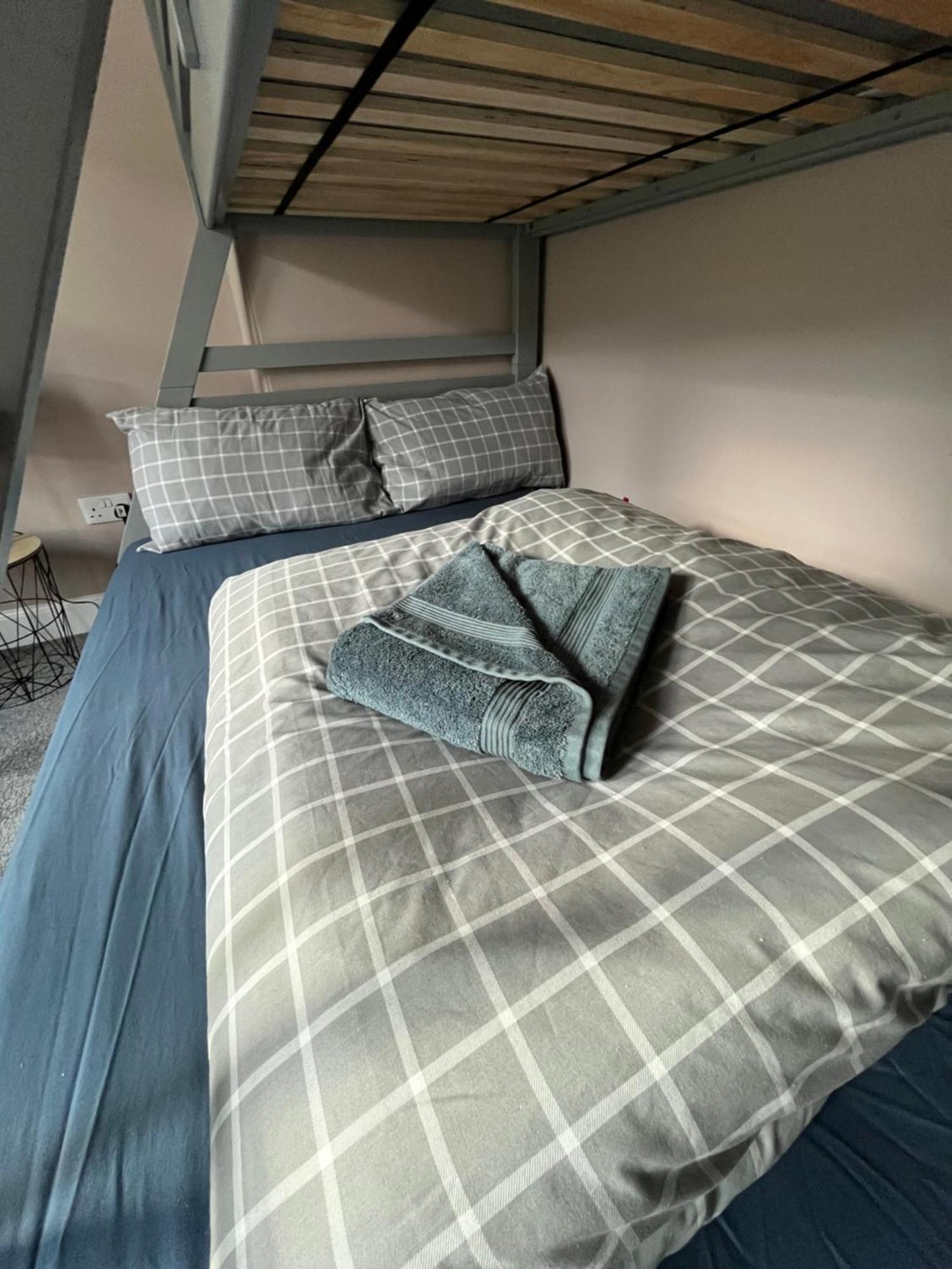 Great Glen Hostel Spean Bridge Buitenkant foto