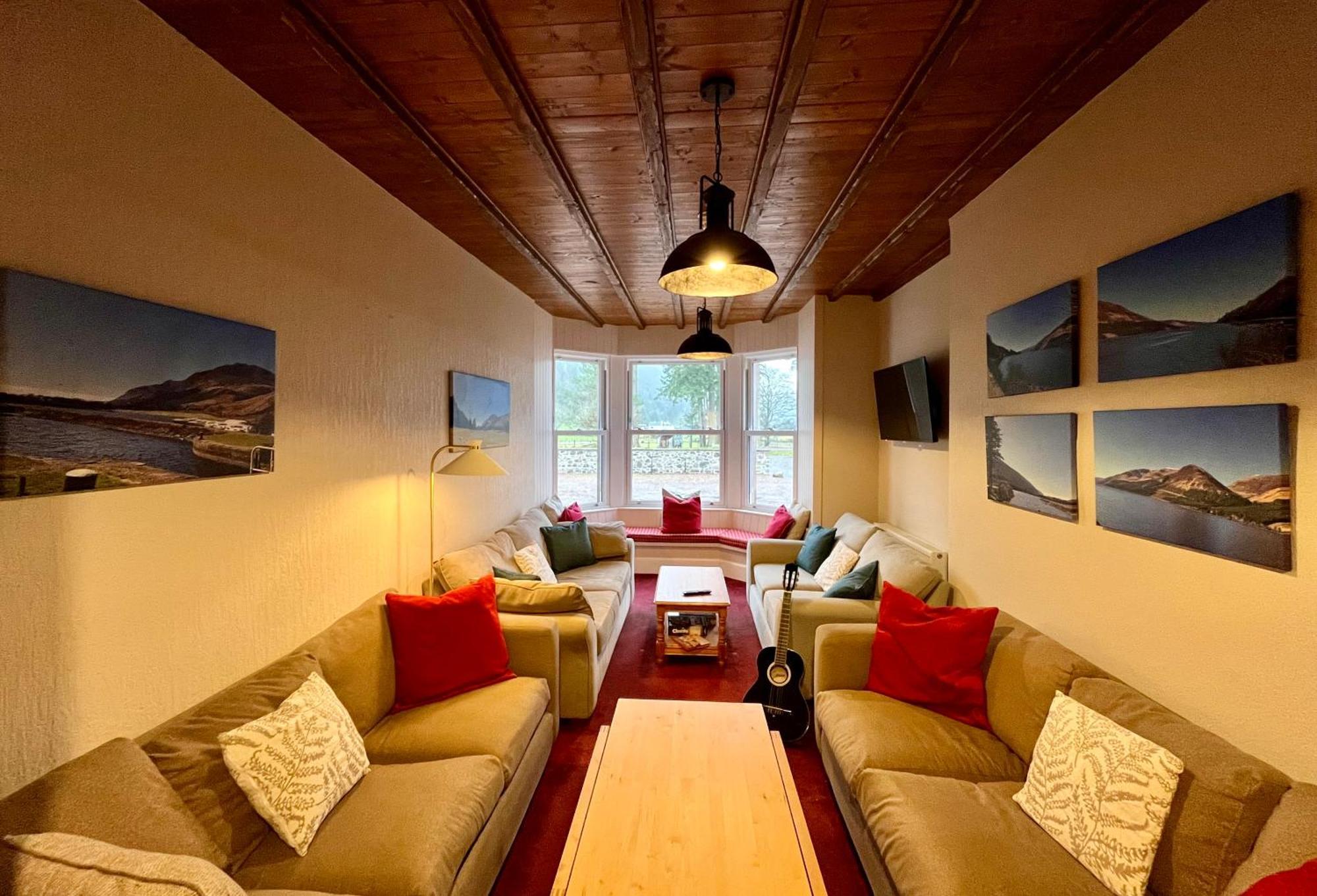 Great Glen Hostel Spean Bridge Buitenkant foto