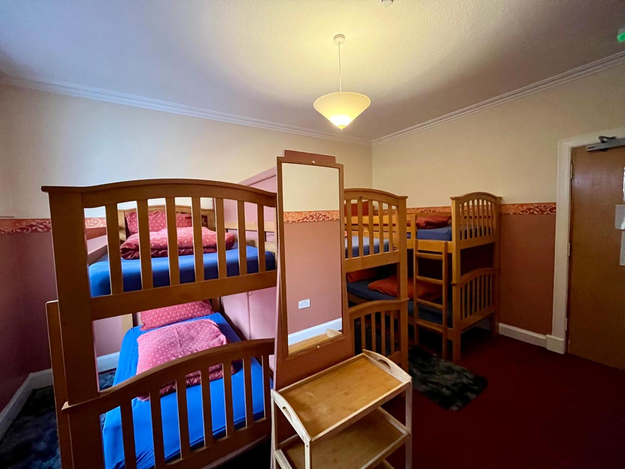 Great Glen Hostel Spean Bridge Buitenkant foto