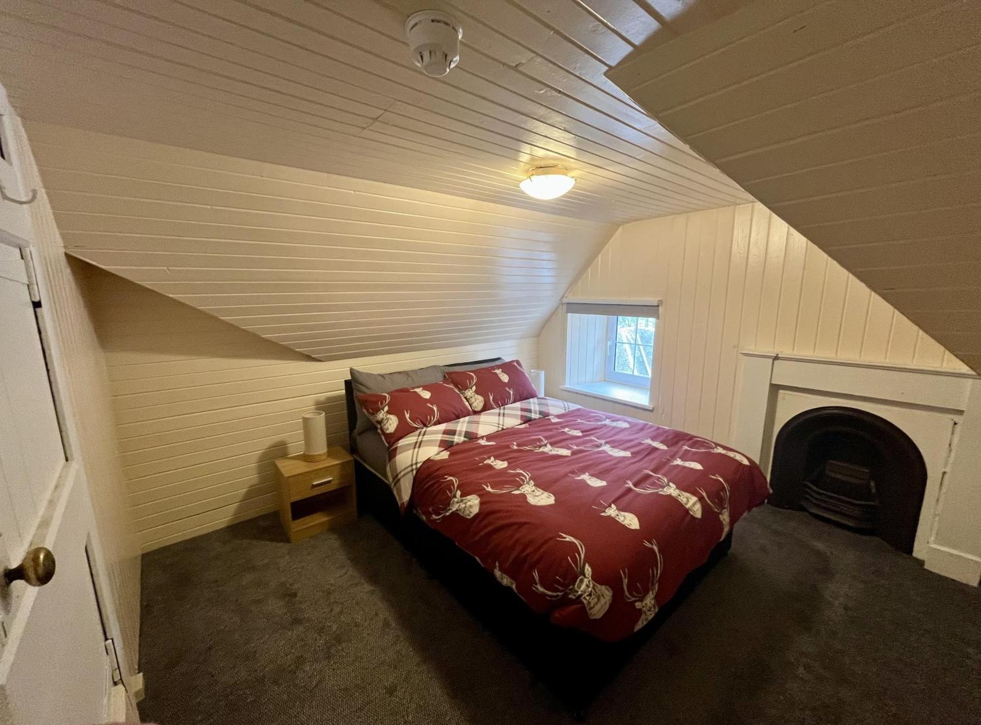 Great Glen Hostel Spean Bridge Buitenkant foto