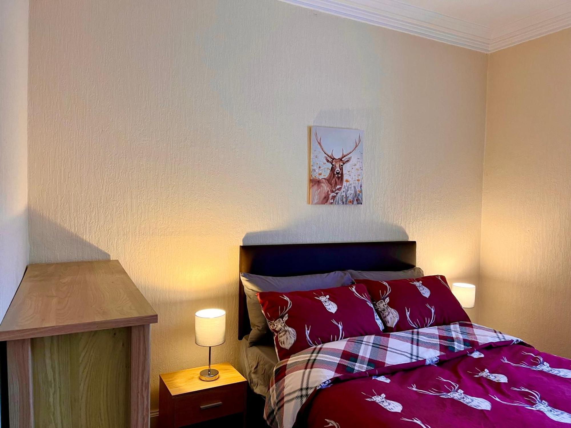 Great Glen Hostel Spean Bridge Buitenkant foto